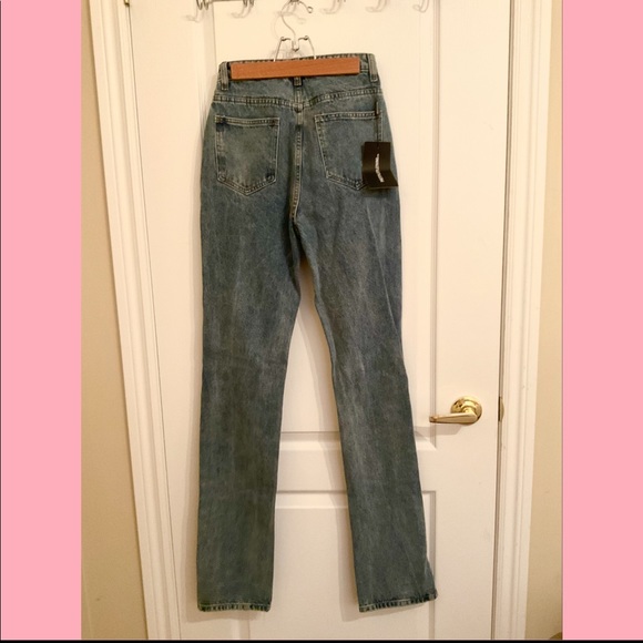 Pretty Little Thing - Tall Mid Blue Full Distressed Split Hem Denim Jean - Picture 2 of 4